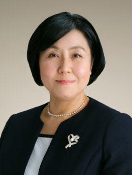 岡田 彩子