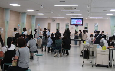 看護技術体験：2つの実習室を活用し、約10の技術を体験できます