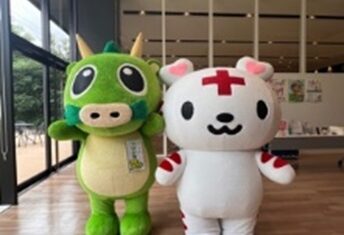 〈ヌゥとハートラちゃん〉