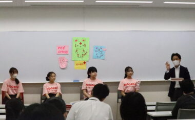 トークショーは毎回大人気。高校生に熱いエールをおくりました