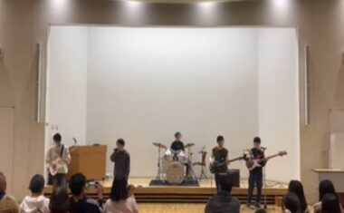 　　　　　　＜音楽サークル＞